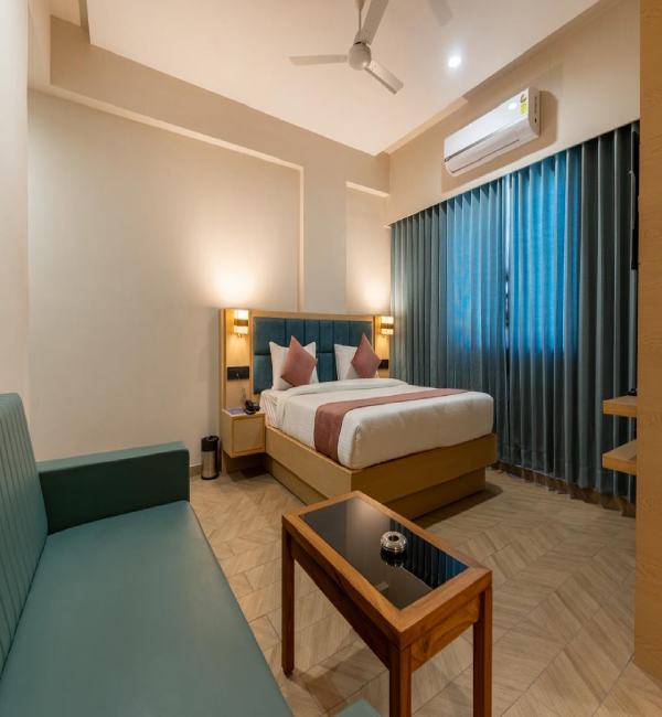 https://hotelaltura.in/wp-content/uploads/2026/04/gly-2-2.jpg